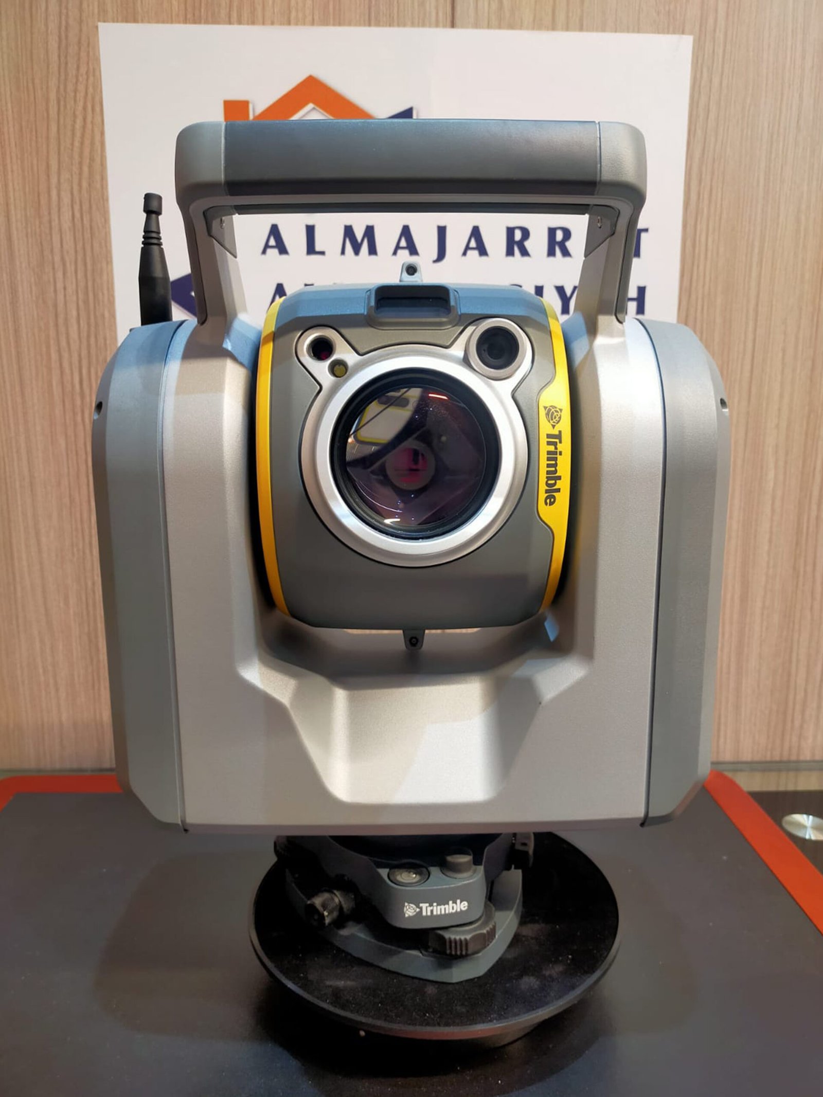 الاجهزة المستعملة scaled